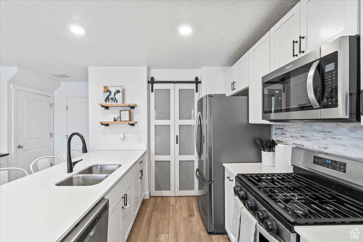 Santaquin, Utah 84655, United States, 3 Bedrooms Bedrooms, ,2 BathroomsBathrooms,Residential,Pending,111978