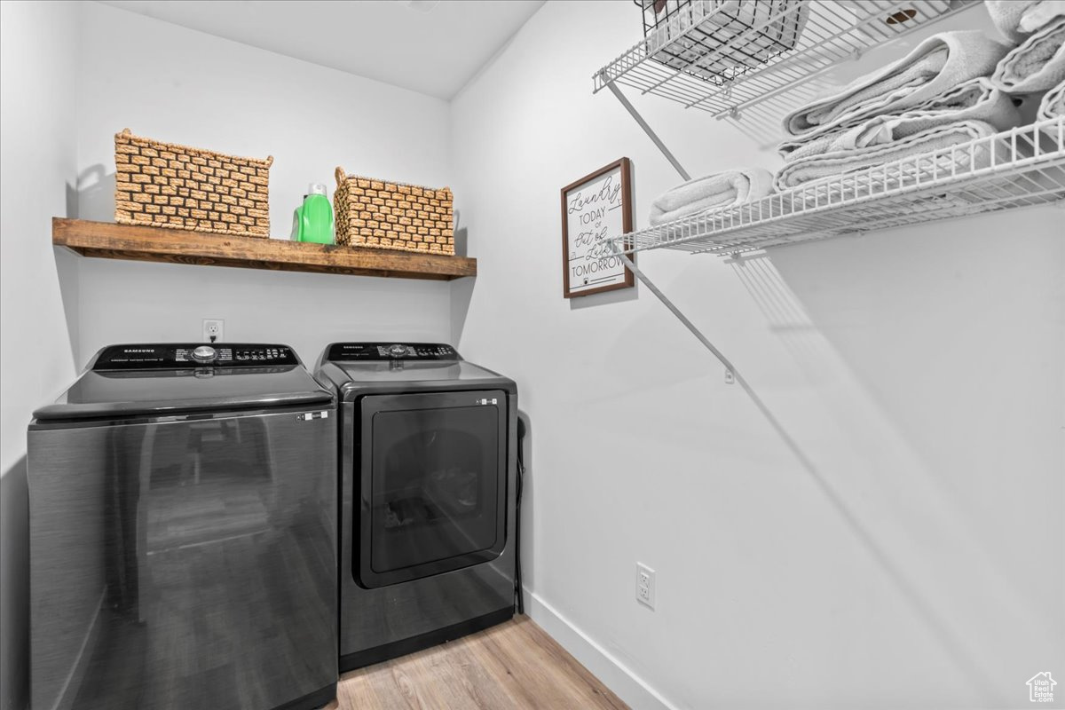 Santaquin, Utah 84655, United States, 3 Bedrooms Bedrooms, ,2 BathroomsBathrooms,Residential,Pending,111978