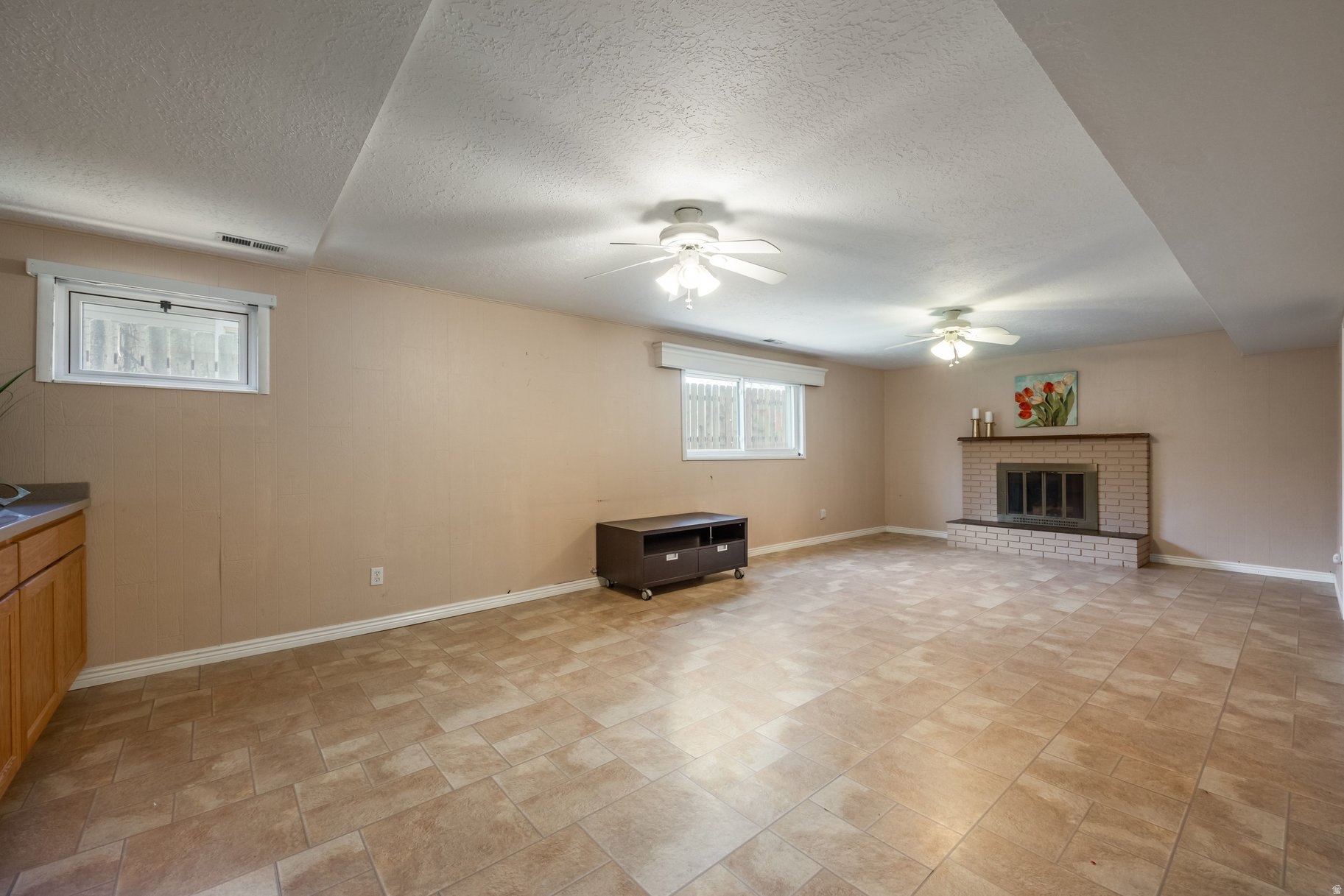 SUNDOWN ESTATES - Residential