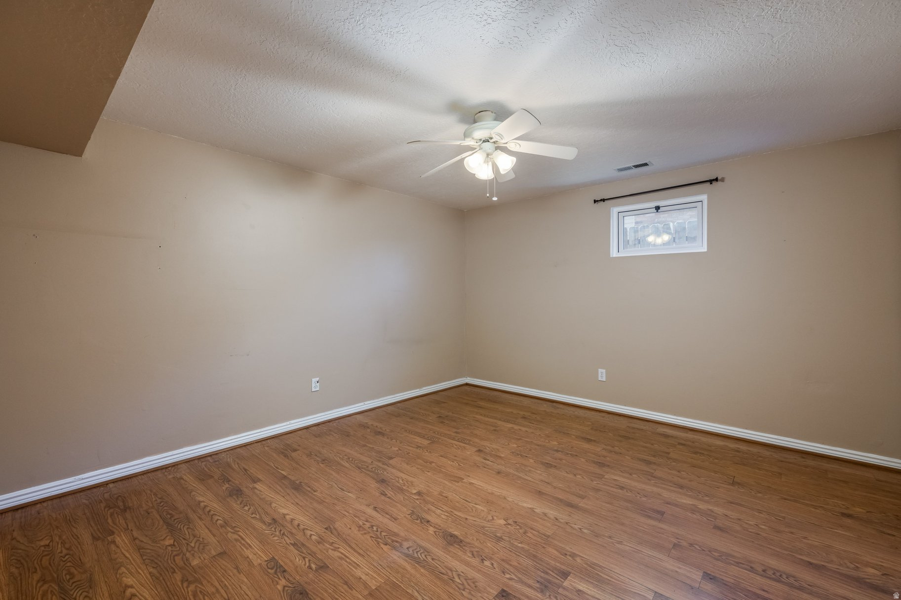 SUNDOWN ESTATES - Residential