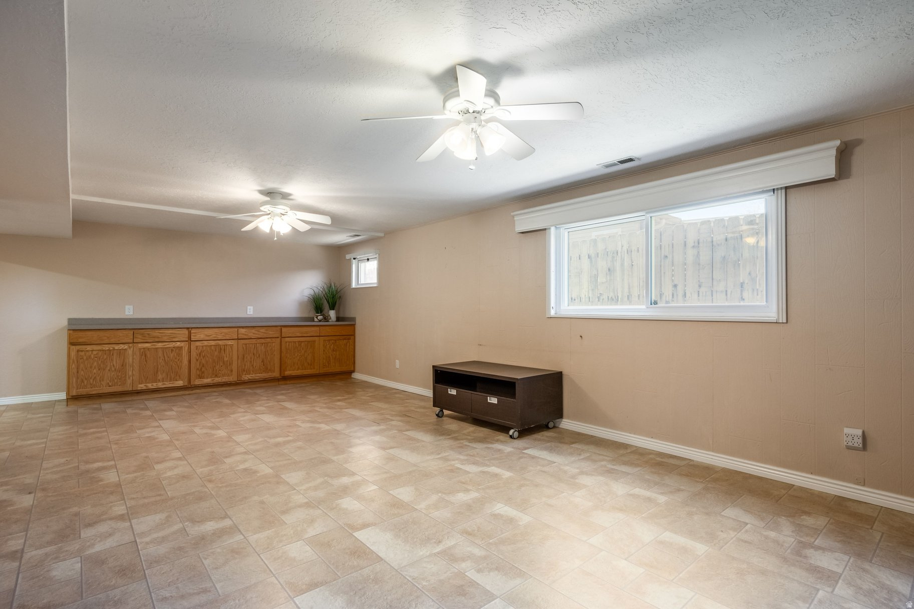 SUNDOWN ESTATES - Residential