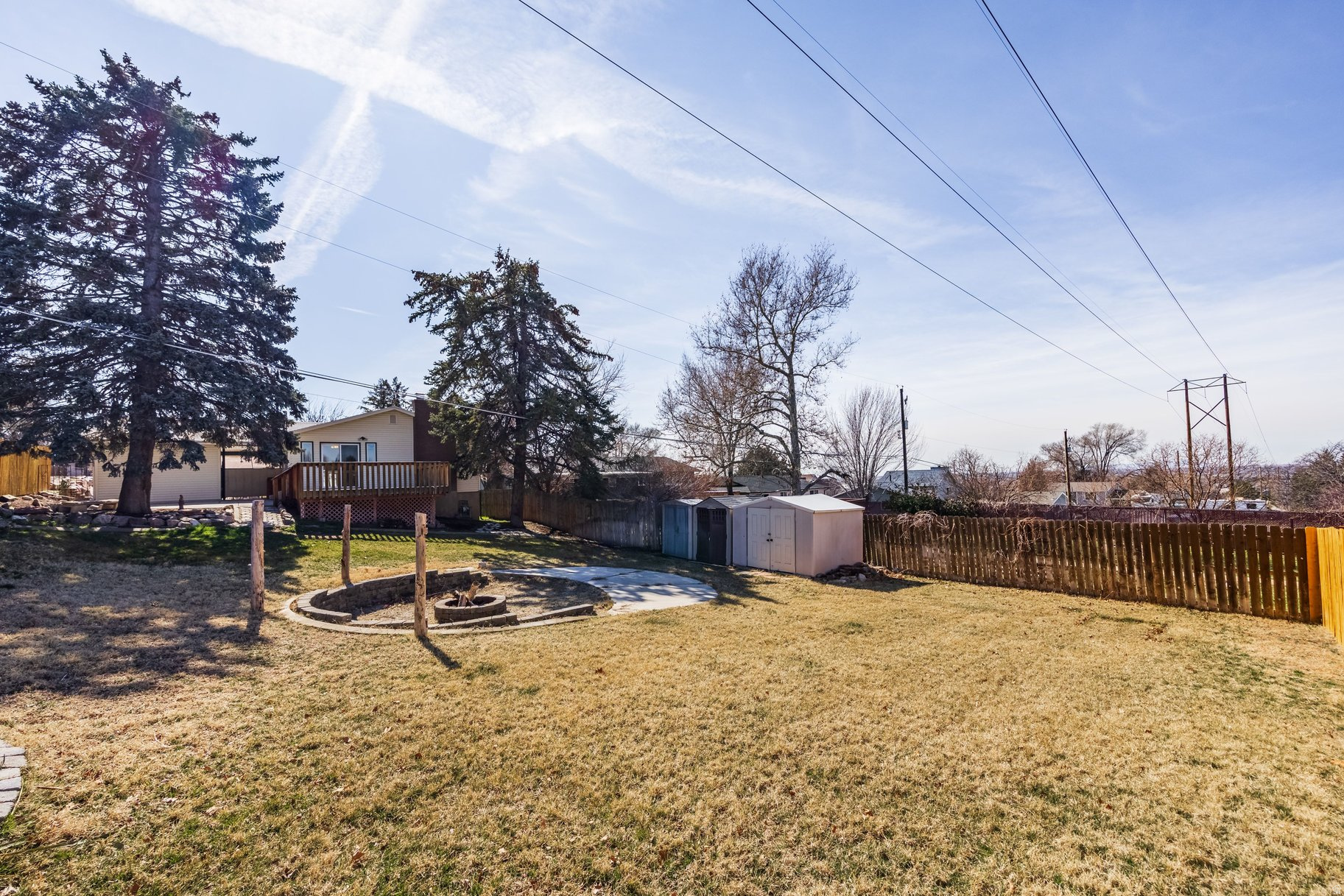 SUNDOWN ESTATES - Residential