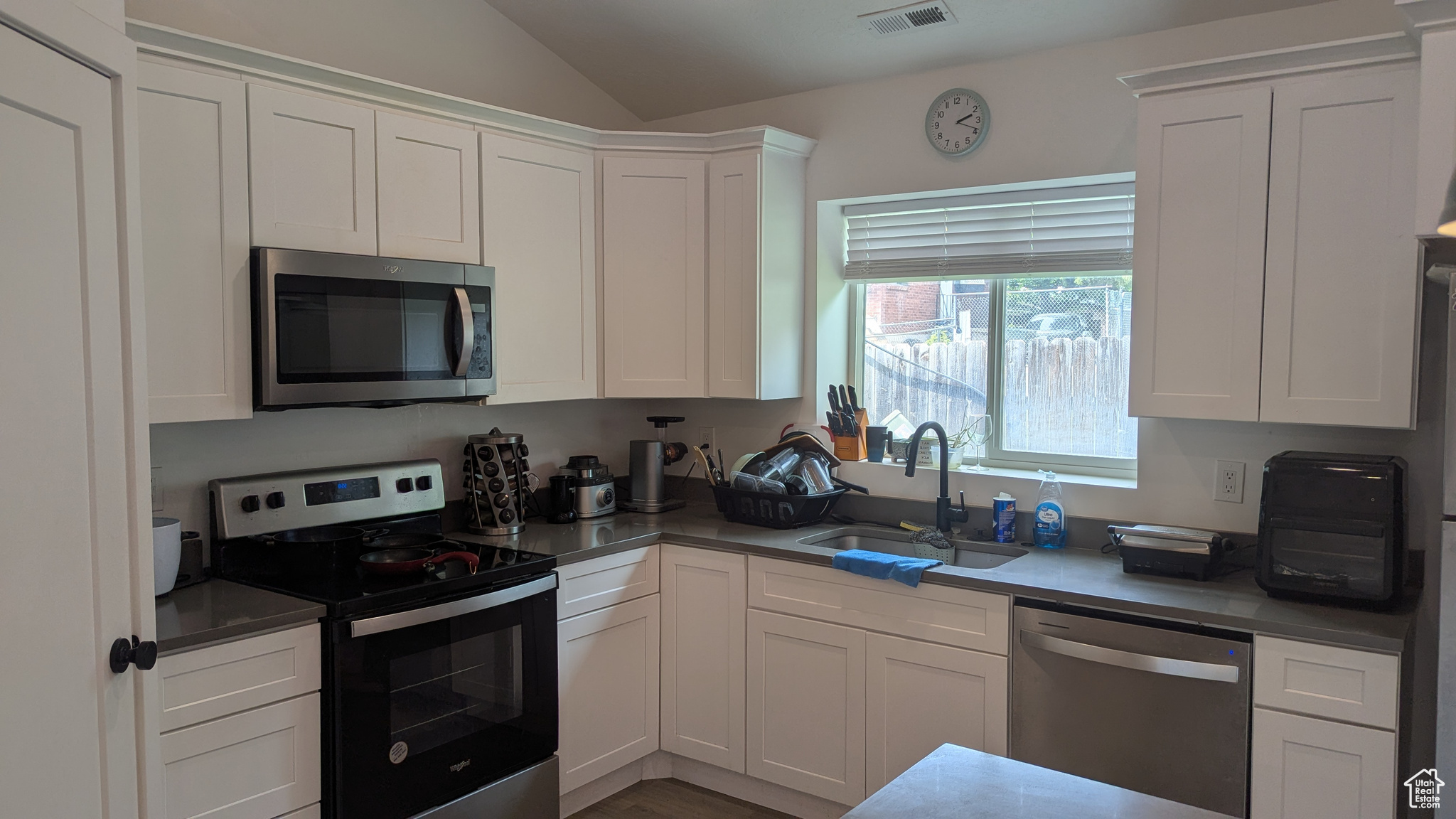 3065 S Brinker Ave, Ogden, Utah image 10