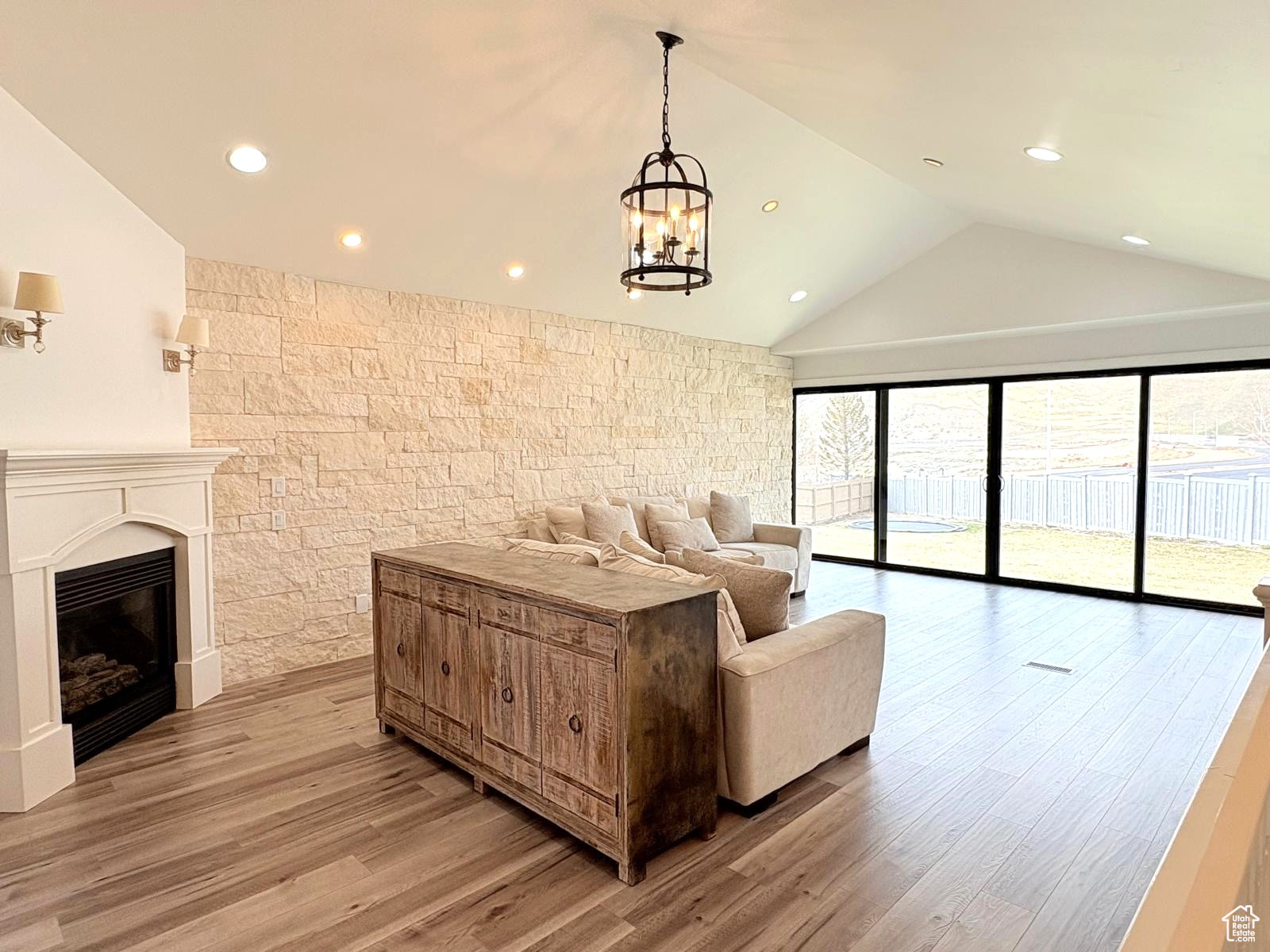 5025 N Shady Bend Ln, Lehi, Utah image 1