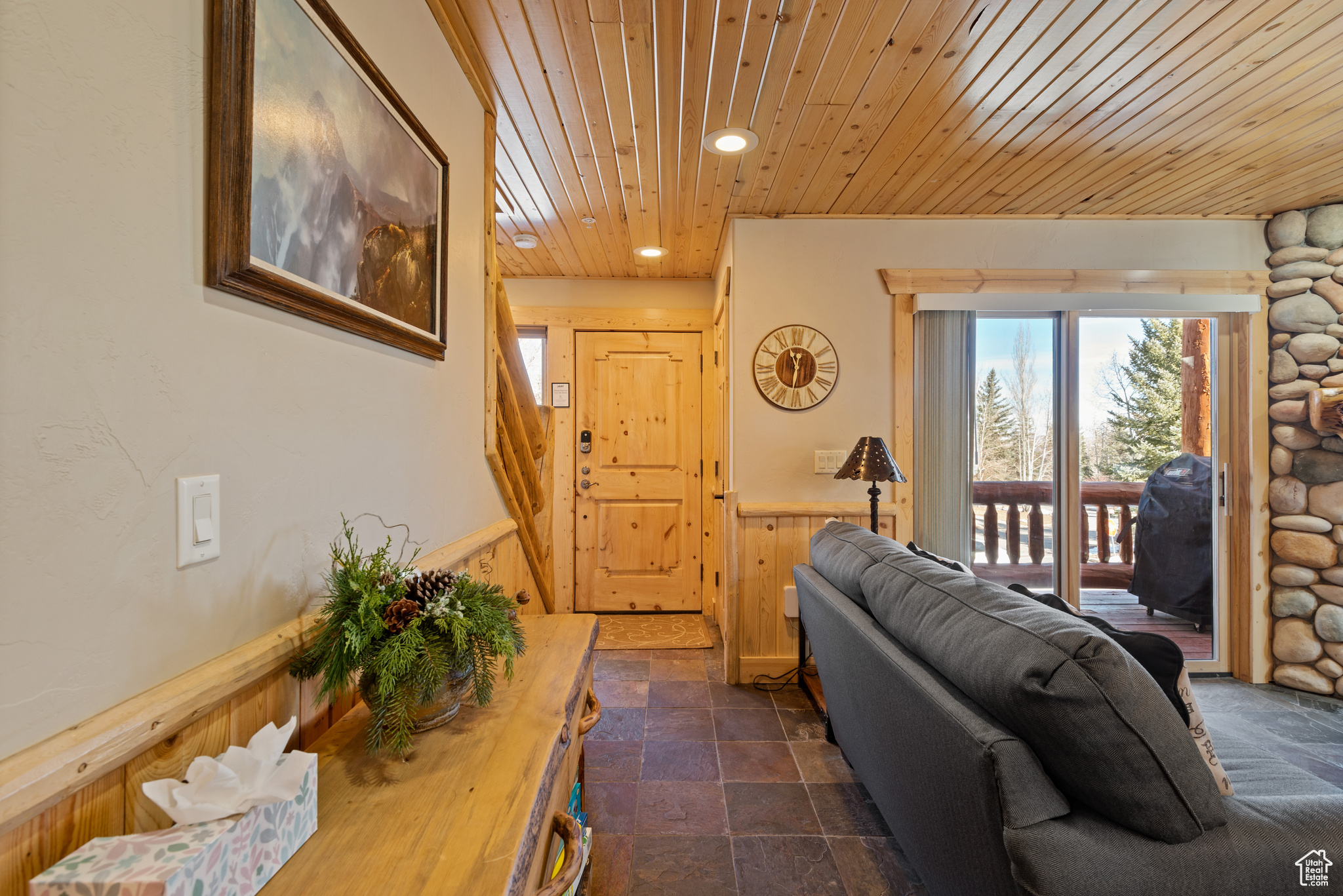 TIMBER WOLF LODGES - Residential