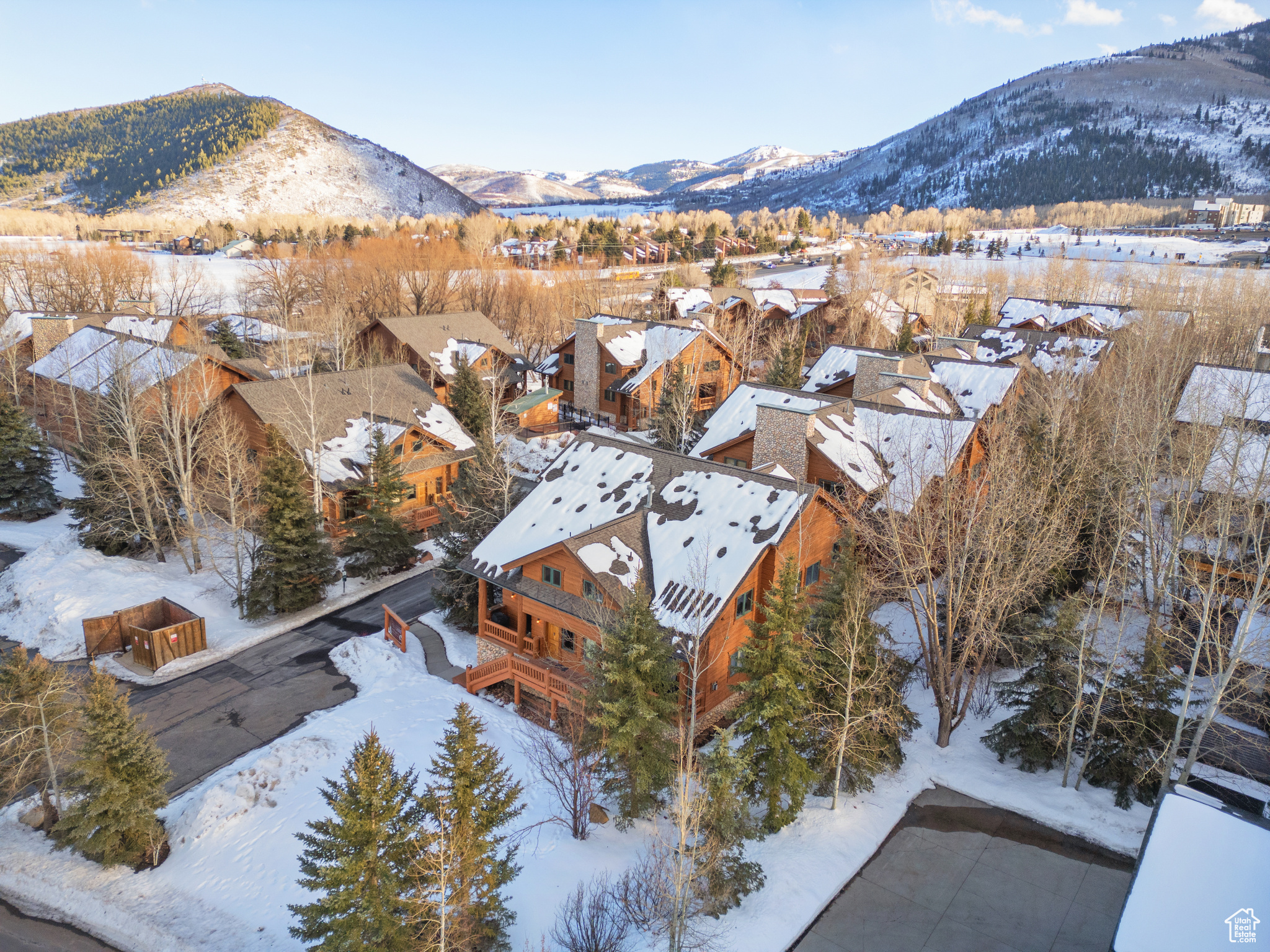 TIMBER WOLF LODGES - Residential