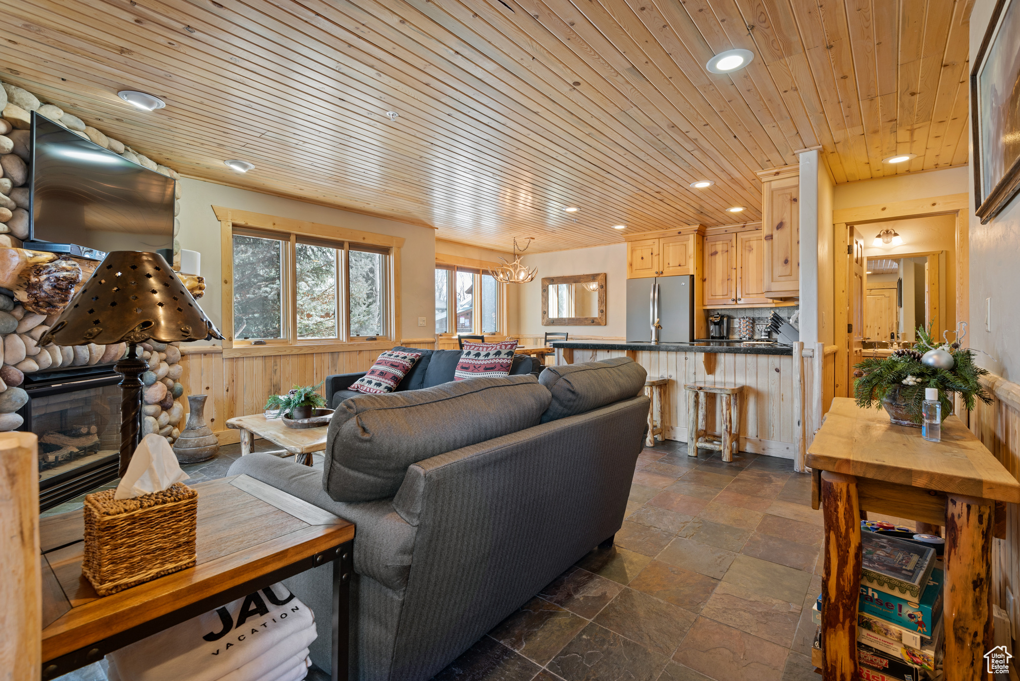 TIMBER WOLF LODGES - Residential