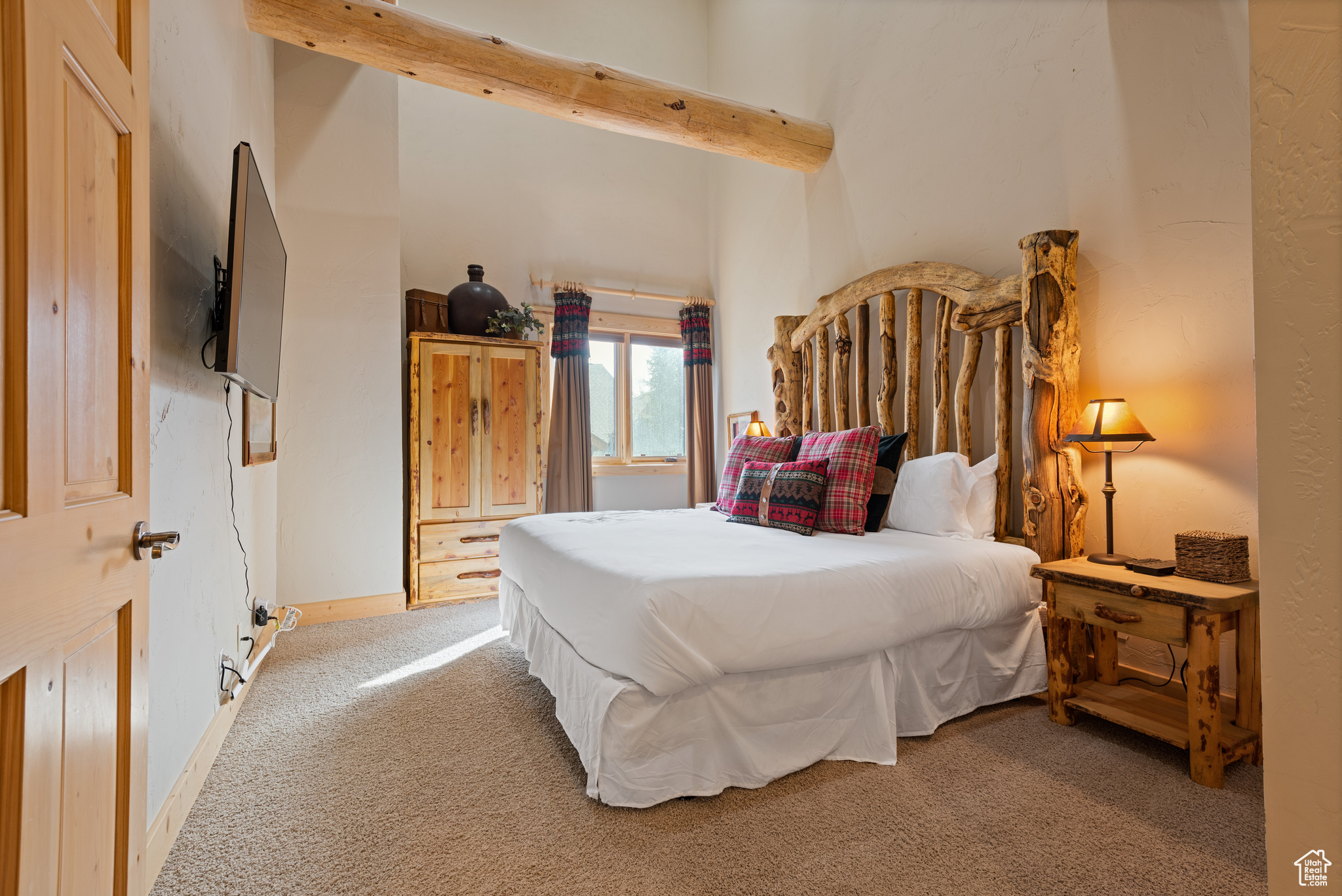 TIMBER WOLF LODGES - Residential