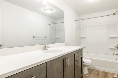 Tiny photo for 520 S ORCHARD DR #17, Bountiful, UT 84010 (MLS # 2118703)