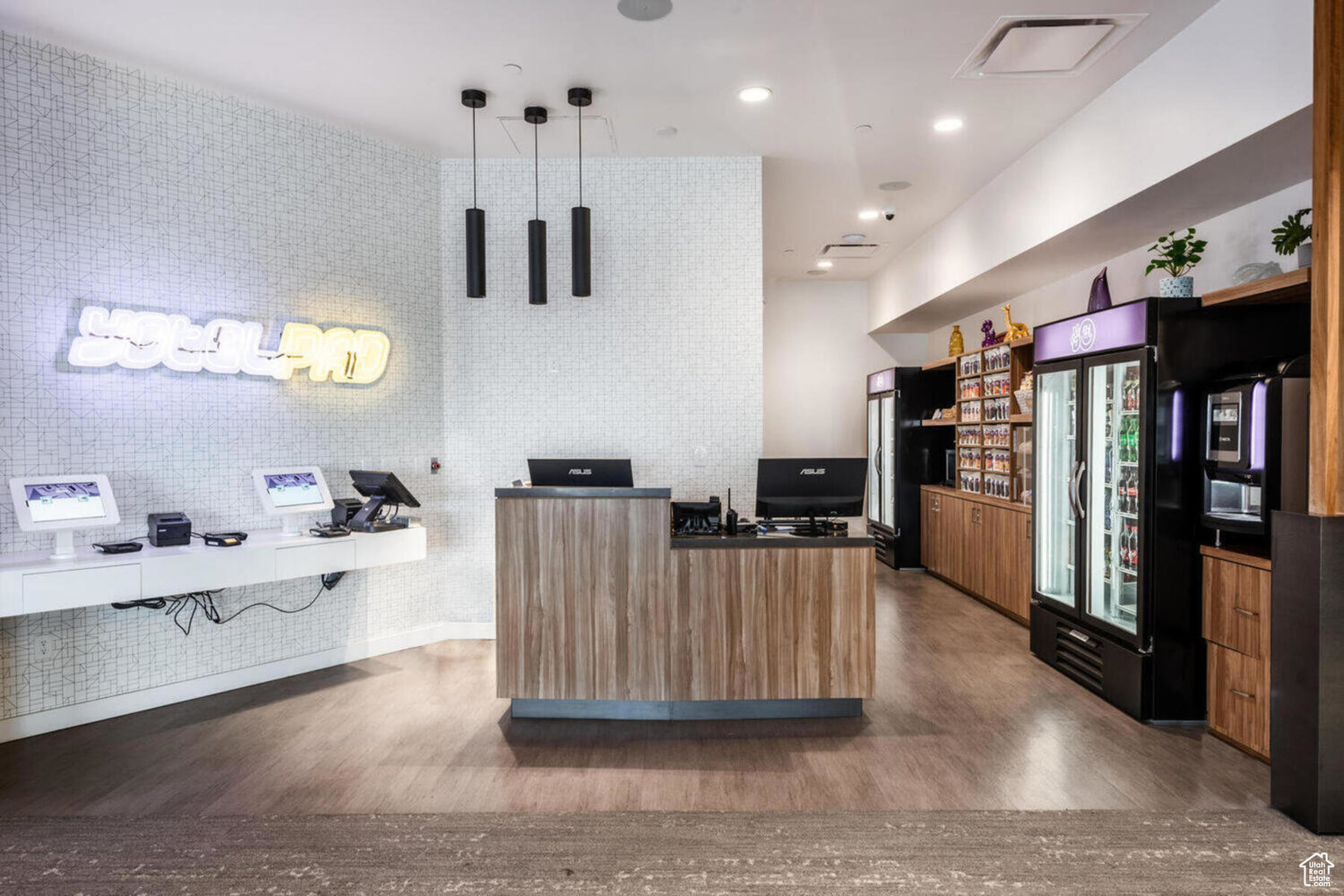 CANYON HAUS/YOTELPAD - Residential