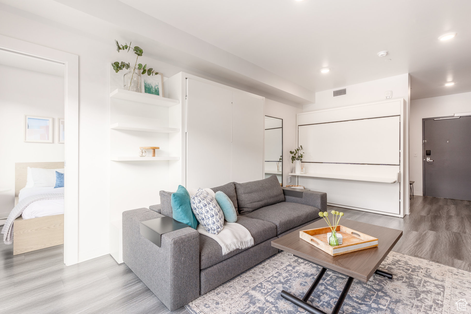 CANYON HAUS/YOTELPAD - Residential