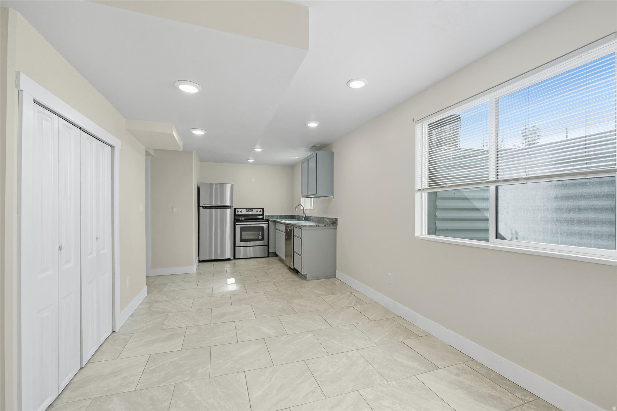 LYNN LINDLEY MINI SUBDIVISION - Residential