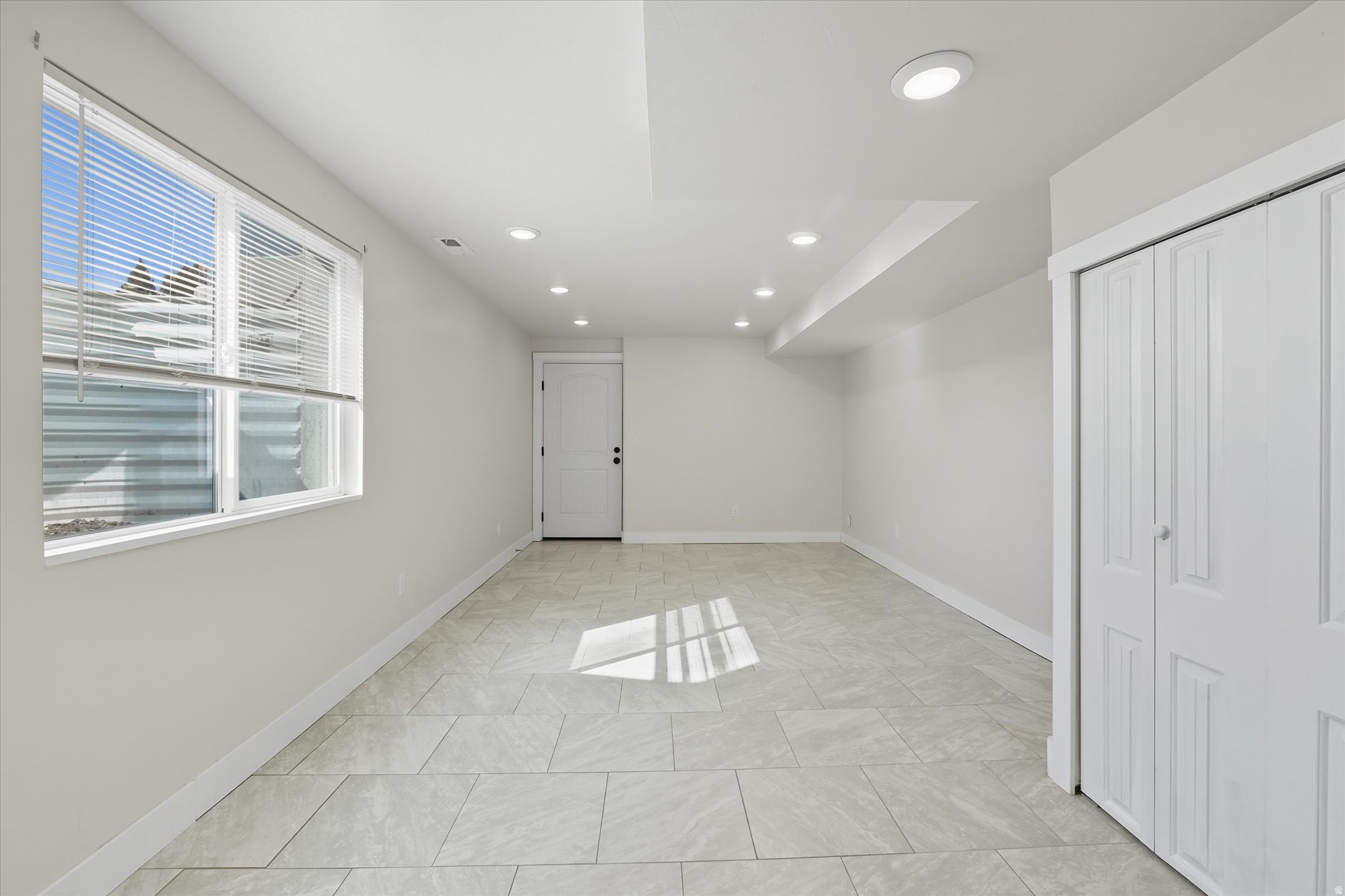 LYNN LINDLEY MINI SUBDIVISION - Residential