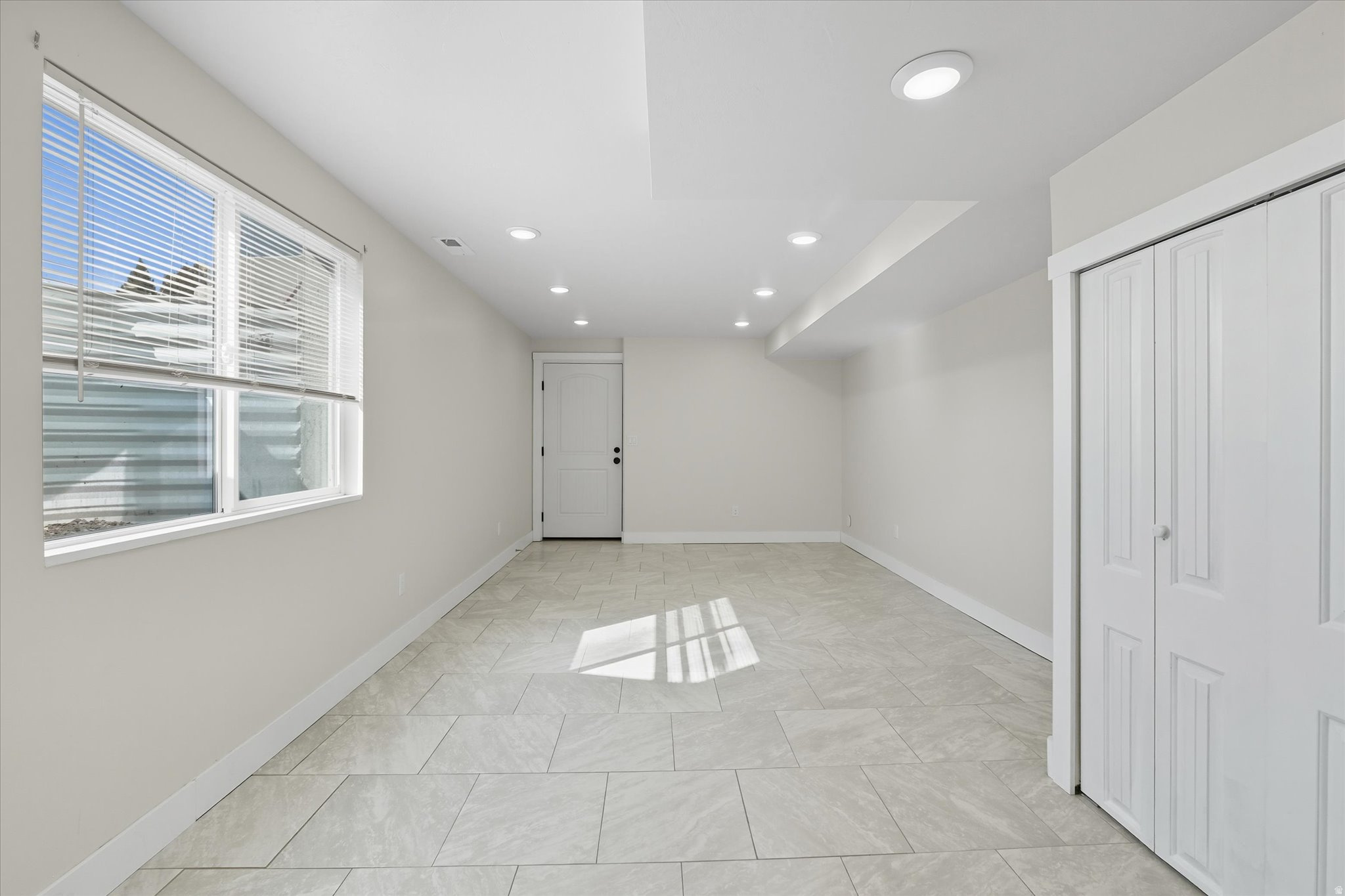 LYNN LINDLEY MINI SUBDIVISION - Residential