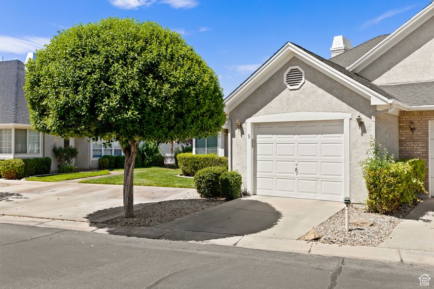 This perfect 2-bedroom 2-bath townhome that sits right next to the pool has been nicely updated with tile flooring and granite countertops. It has an updated bathroom as well. The vaulted ceilings and large windows bring in plenty of natural light, giving the space an open, comfortable feel. Just like everything else in St George, it sits in a perfect location.