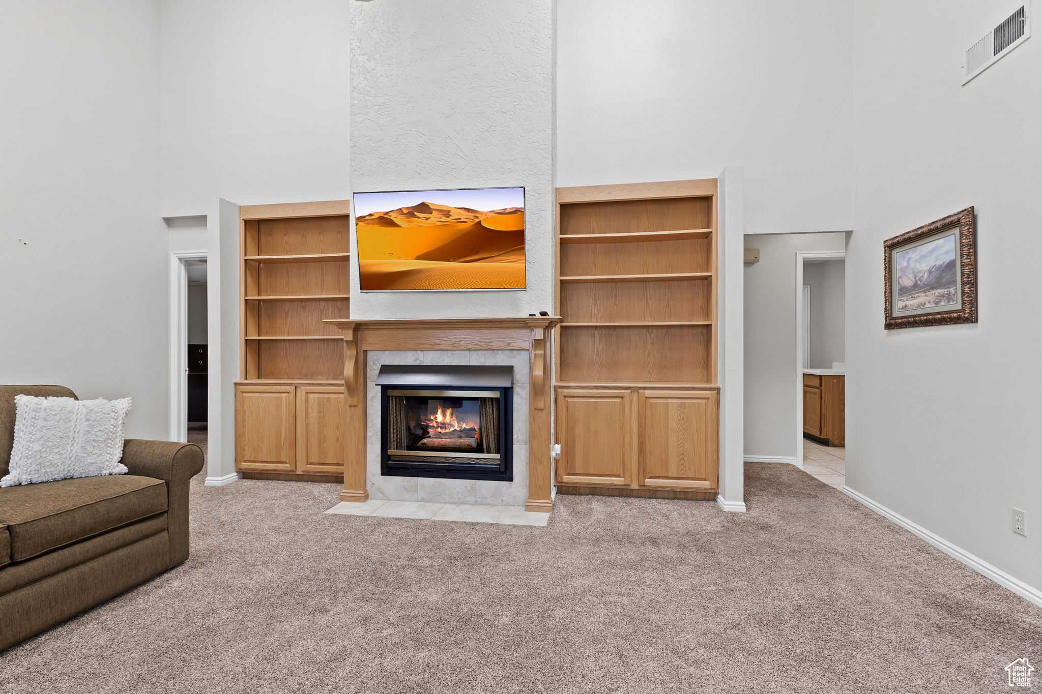 HILLS 1 - Residential