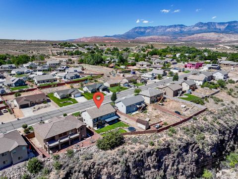 Tiny photo for 785 S PEACHTREE DR, Toquerville, UT 84774 (MLS # 2111788)