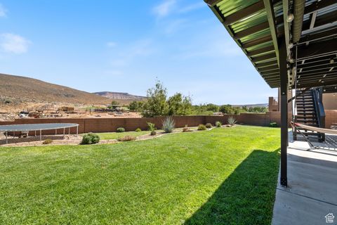 Tiny photo for 785 S PEACHTREE DR, Toquerville, UT 84774 (MLS # 2111788)
