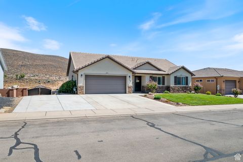Tiny photo for 785 S PEACHTREE DR, Toquerville, UT 84774 (MLS # 2111788)