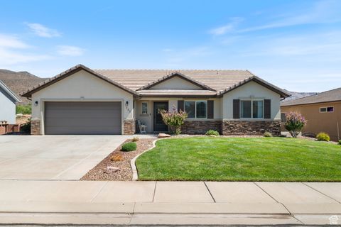 Tiny photo for 785 S PEACHTREE DR, Toquerville, UT 84774 (MLS # 2111788)