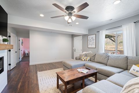 Tiny photo for 785 S PEACHTREE DR, Toquerville, UT 84774 (MLS # 2111788)