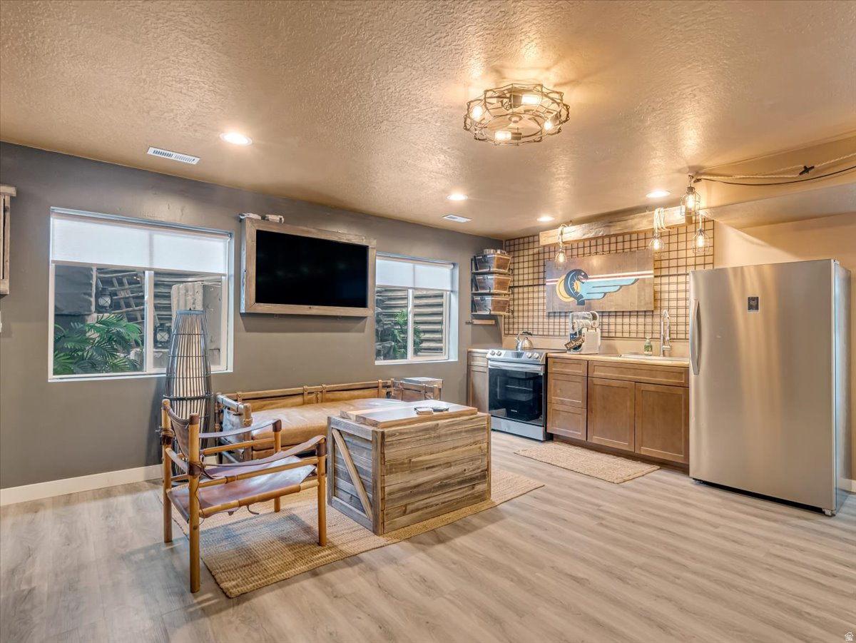 MALLARD BAY - Residential