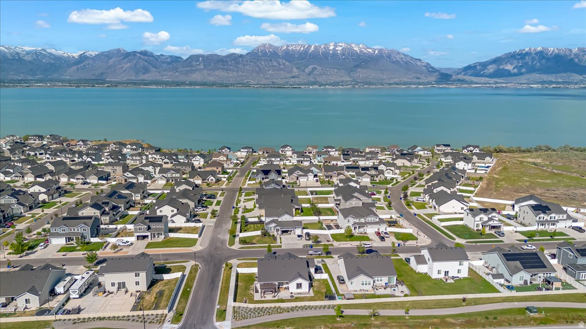 MALLARD BAY - Residential