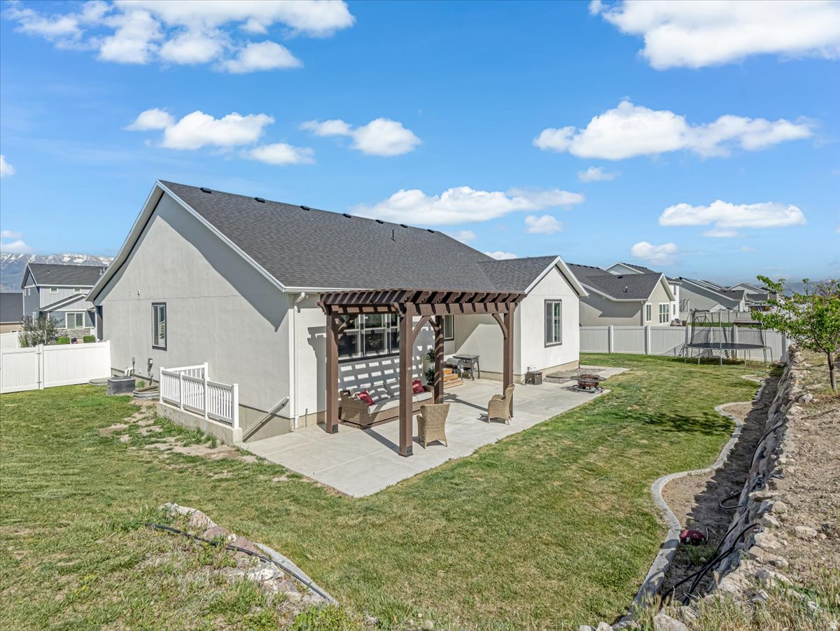 MALLARD BAY - Residential
