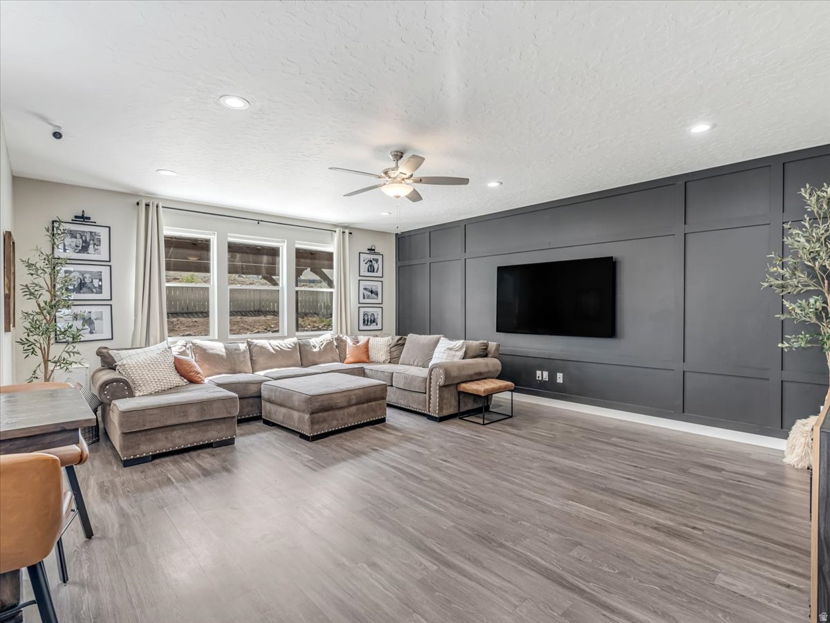 MALLARD BAY - Residential
