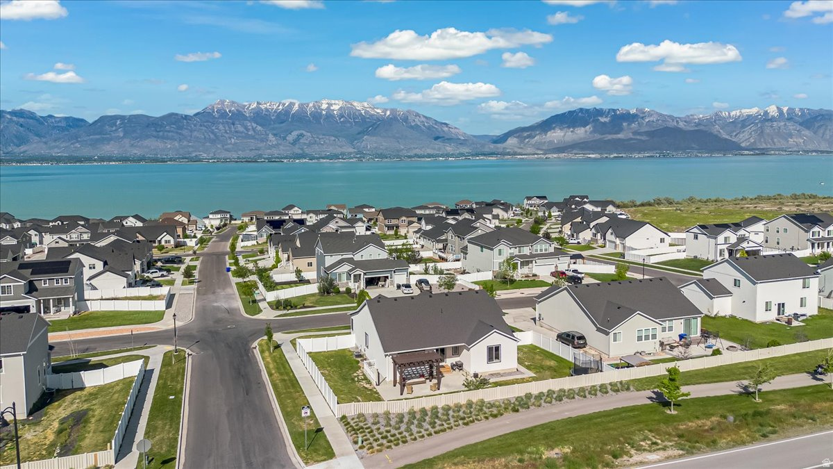 MALLARD BAY - Residential