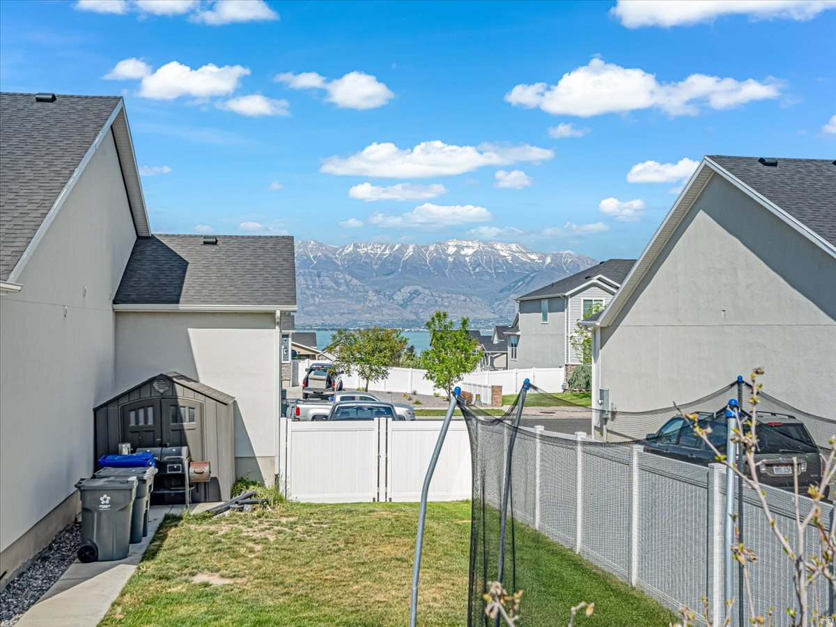MALLARD BAY - Residential