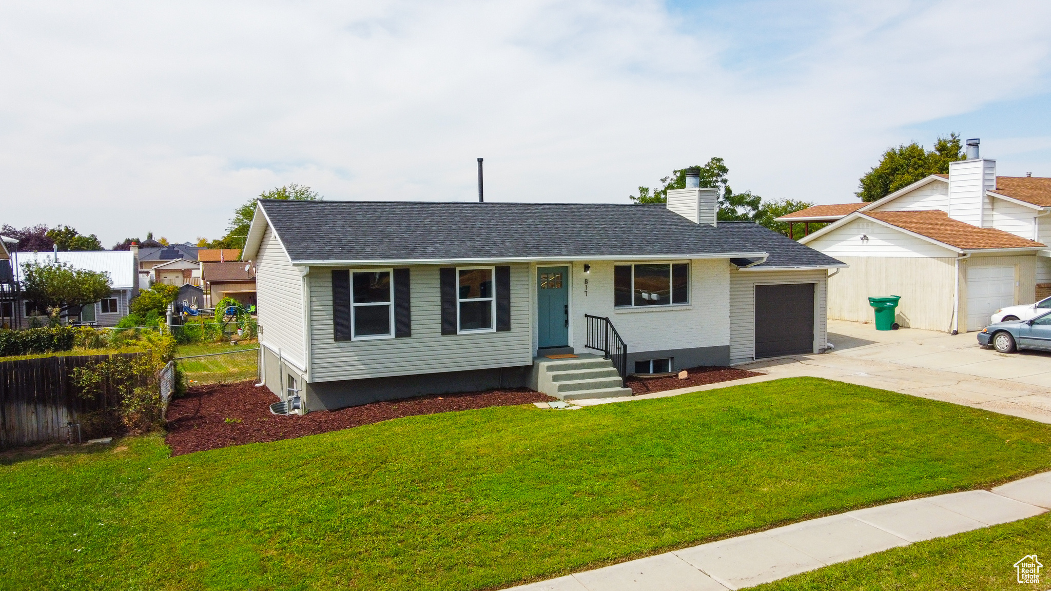 MEADOW BROOK - Residential