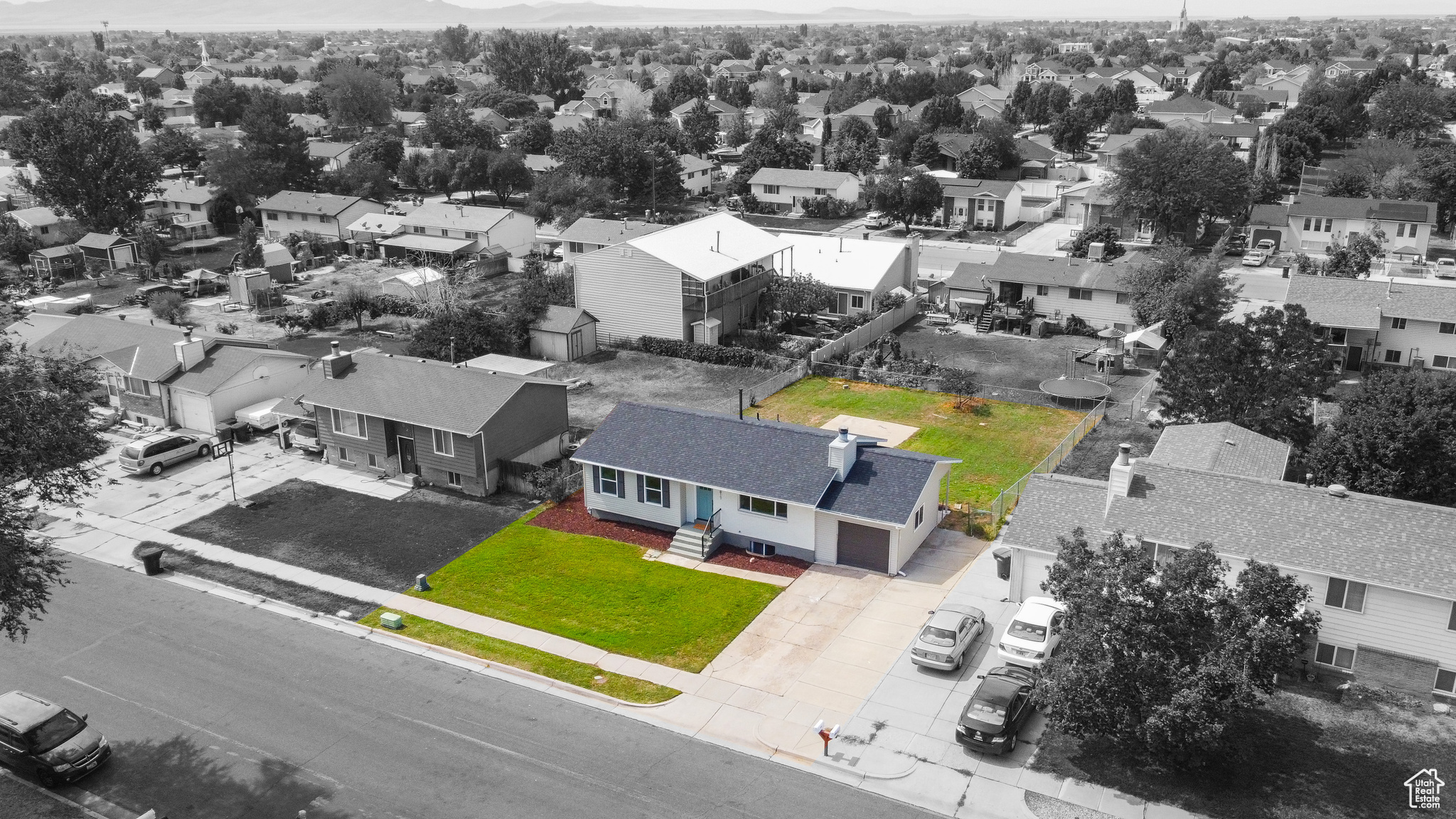 MEADOW BROOK - Residential