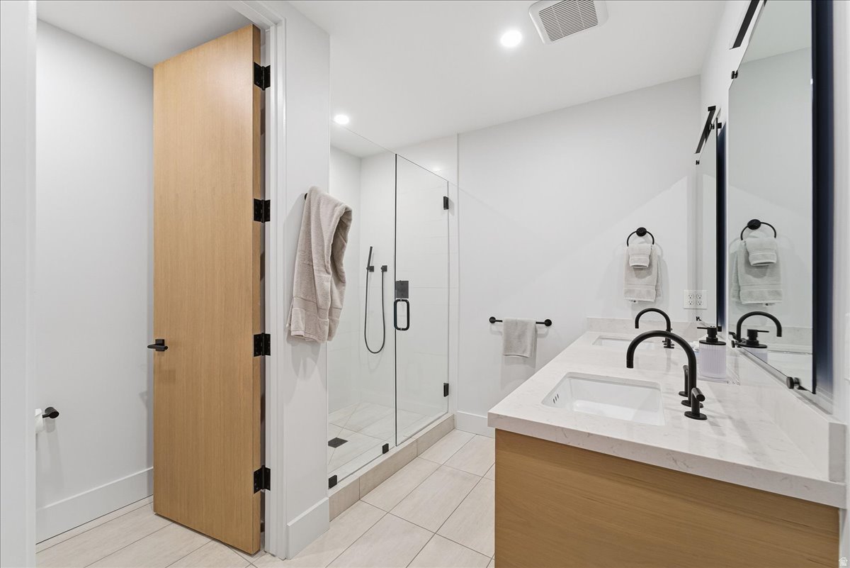 RIDGE AT CANYONS VILLAGE - Residential