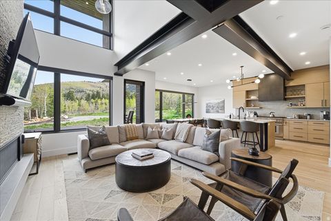 Townhouse For Sale - 3548 Ridgeline Dr<br/> Park City, UT 84098