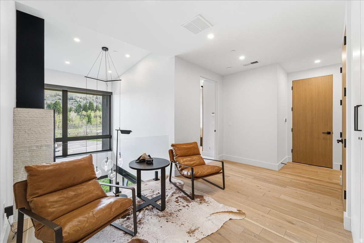 RIDGE AT CANYONS VILLAGE - Residential