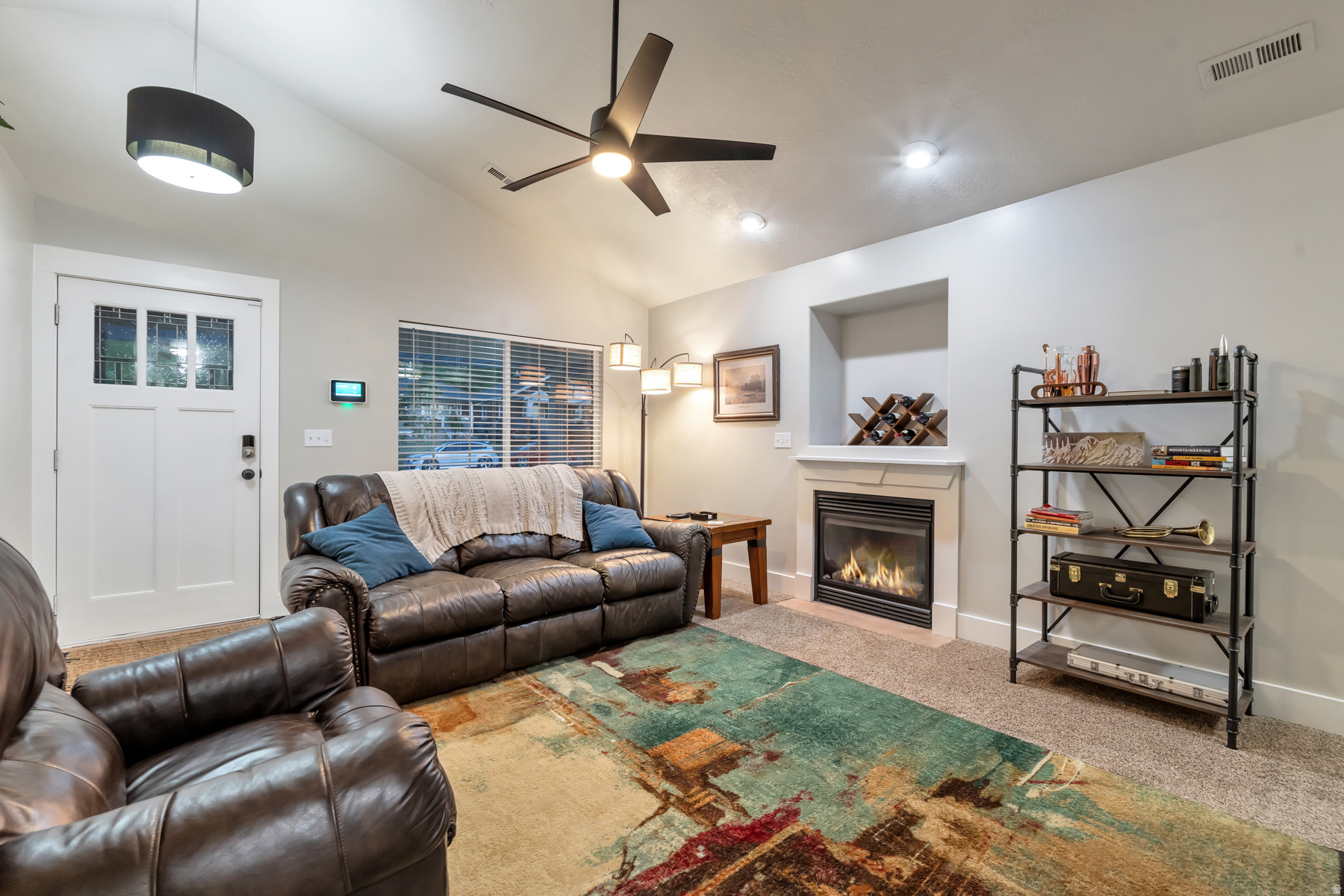 THOMPSON & DIETERS - Residential Lease