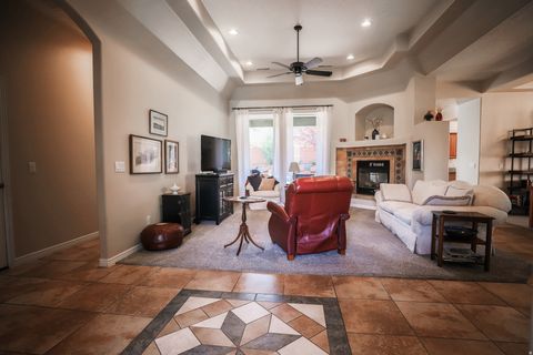 Tiny photo for 1613 N PRIMROSE DR, Saint George, UT 84770 (MLS # 2126574)