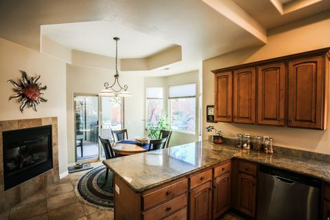Tiny photo for 1613 N PRIMROSE DR, Saint George, UT 84770 (MLS # 2126574)