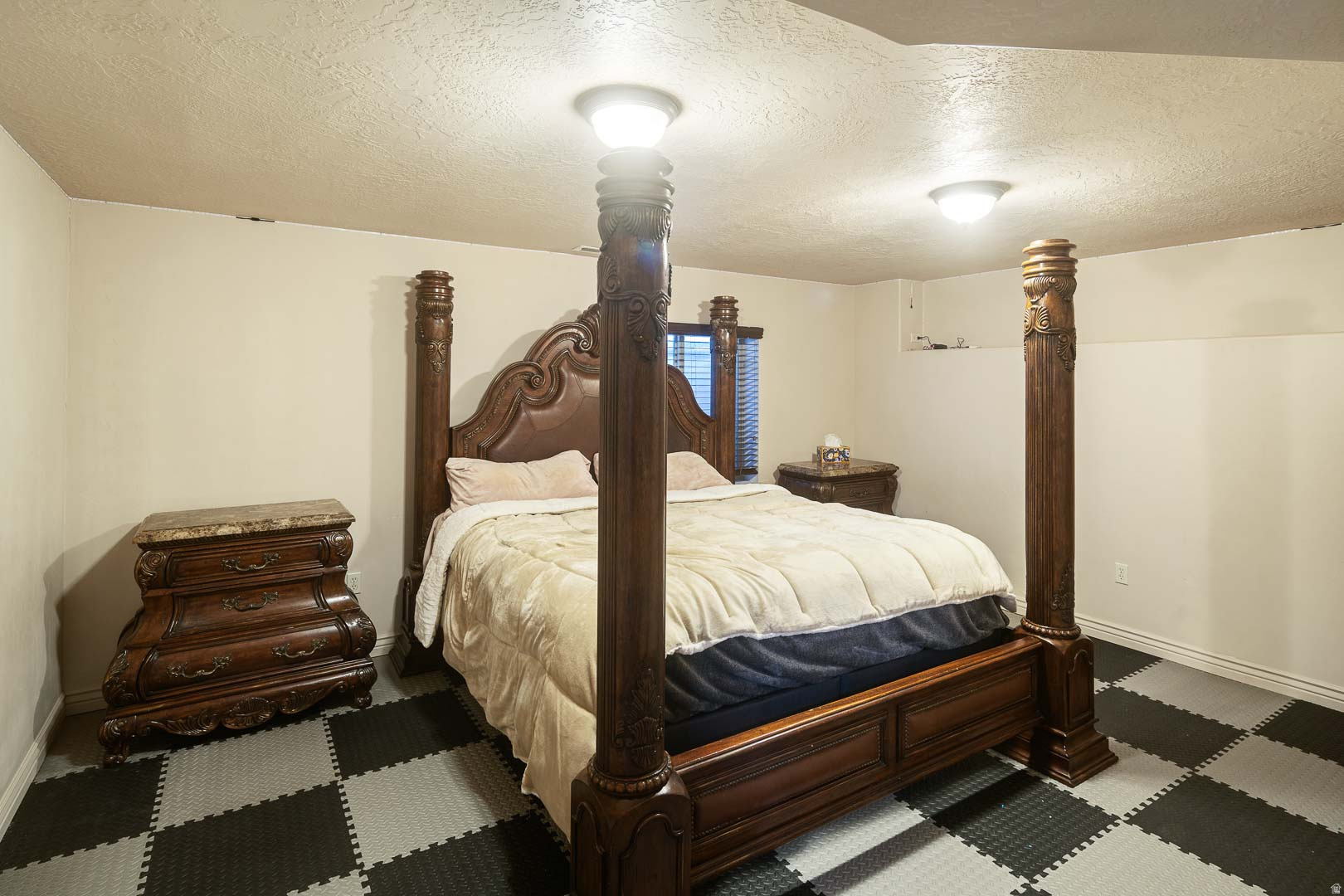 RANCH MEADOWS - Residential