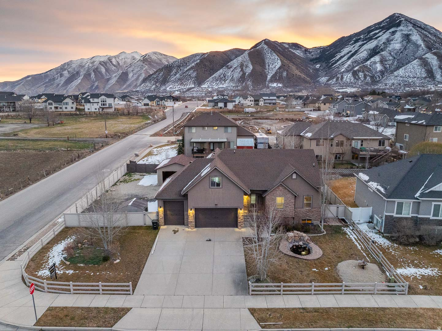 RANCH MEADOWS - Residential