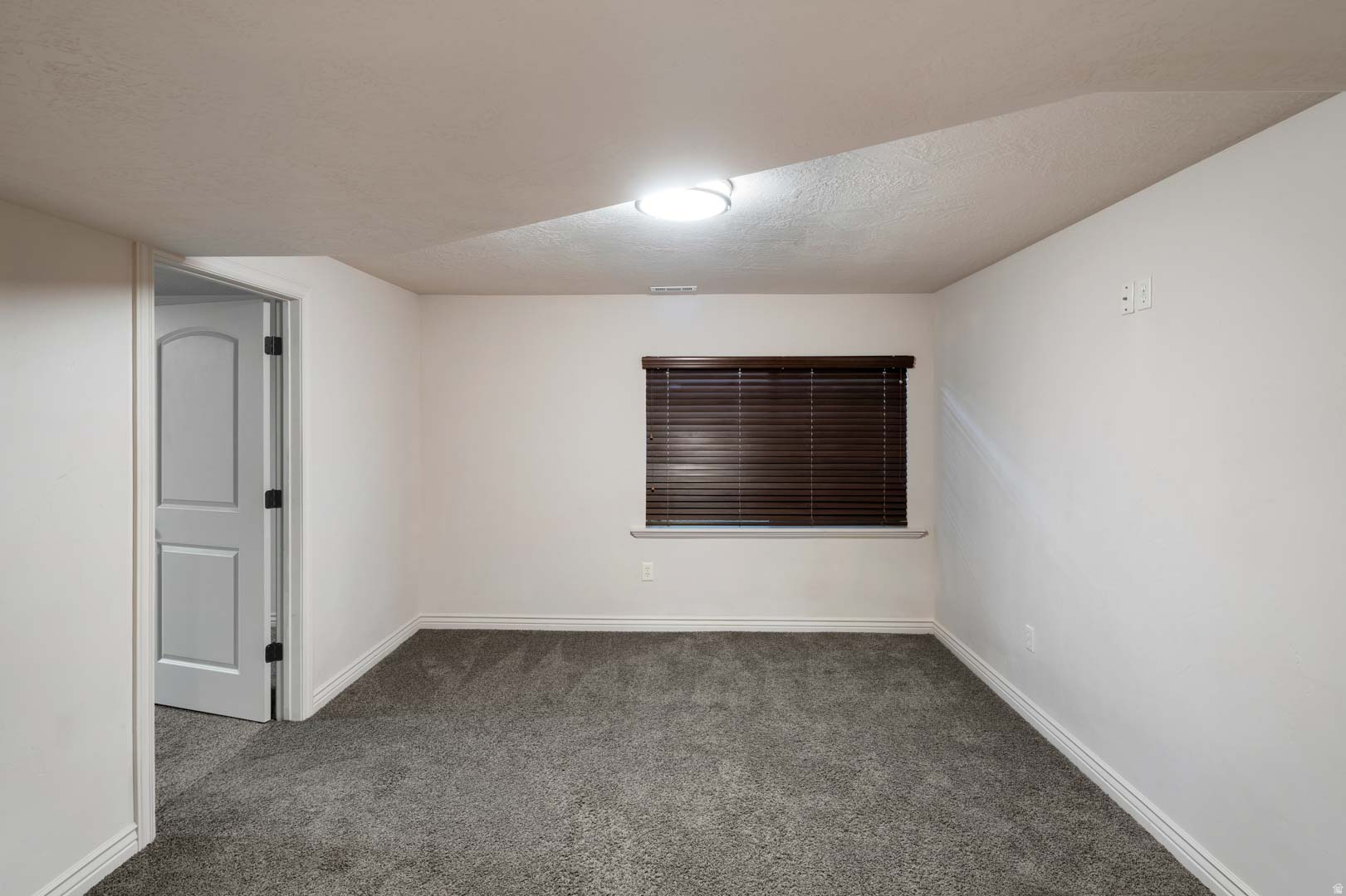 RANCH MEADOWS - Residential