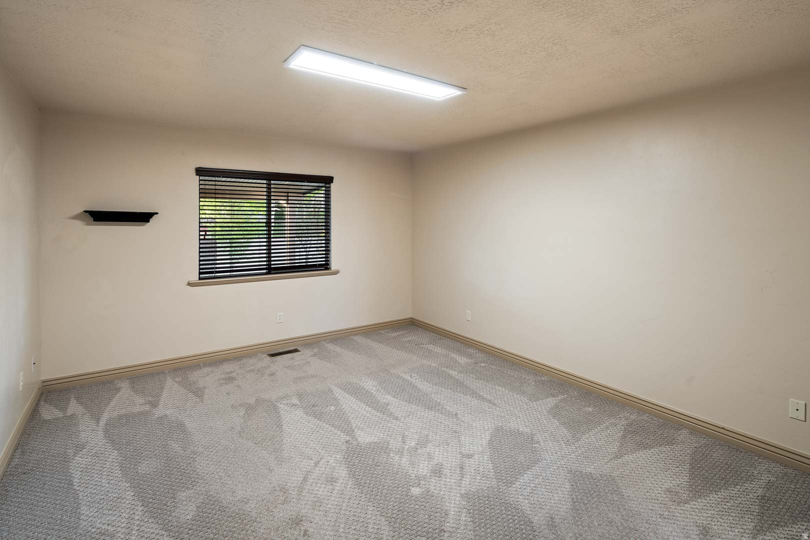 RANCH MEADOWS - Residential