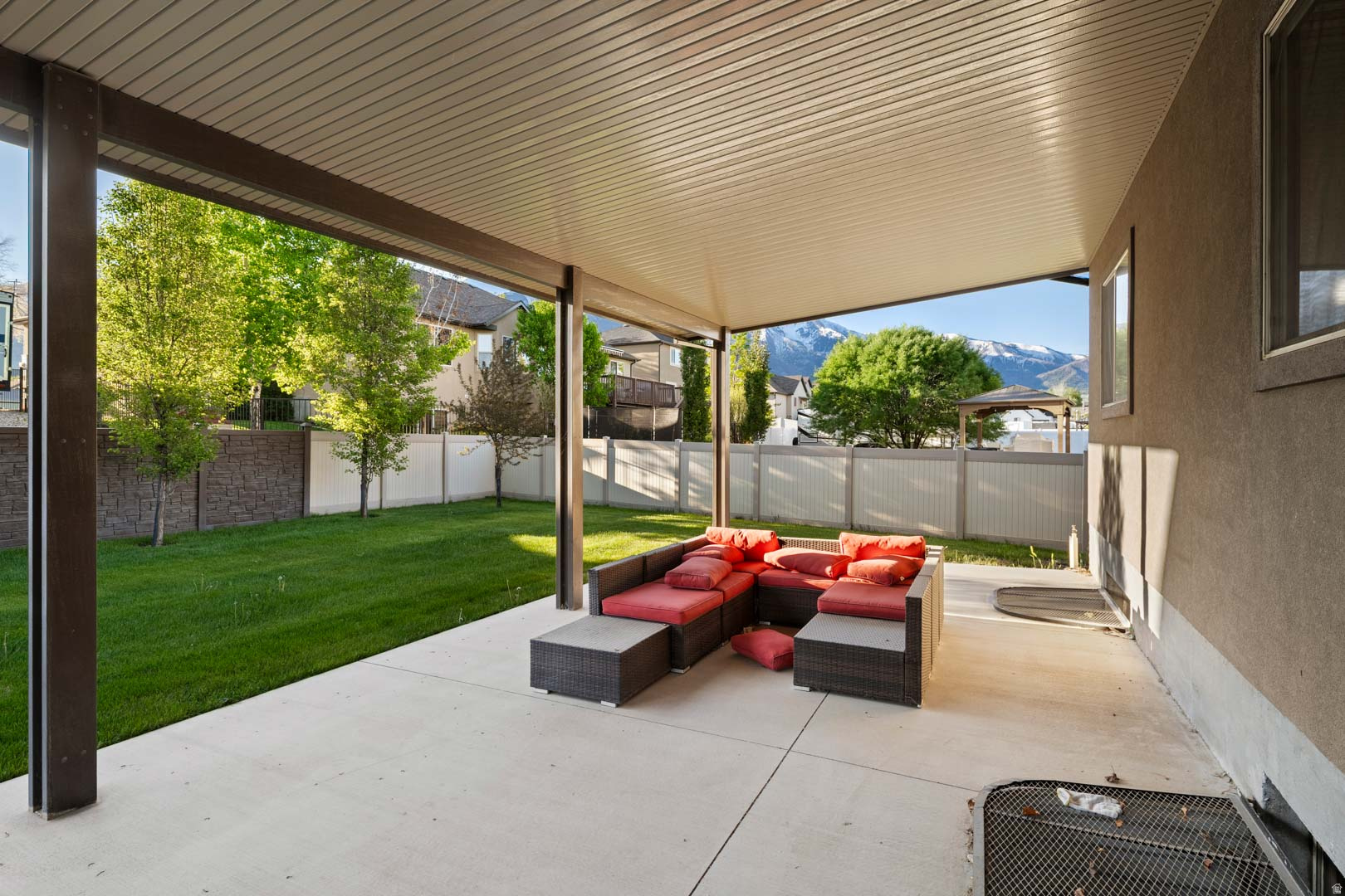 RANCH MEADOWS - Residential