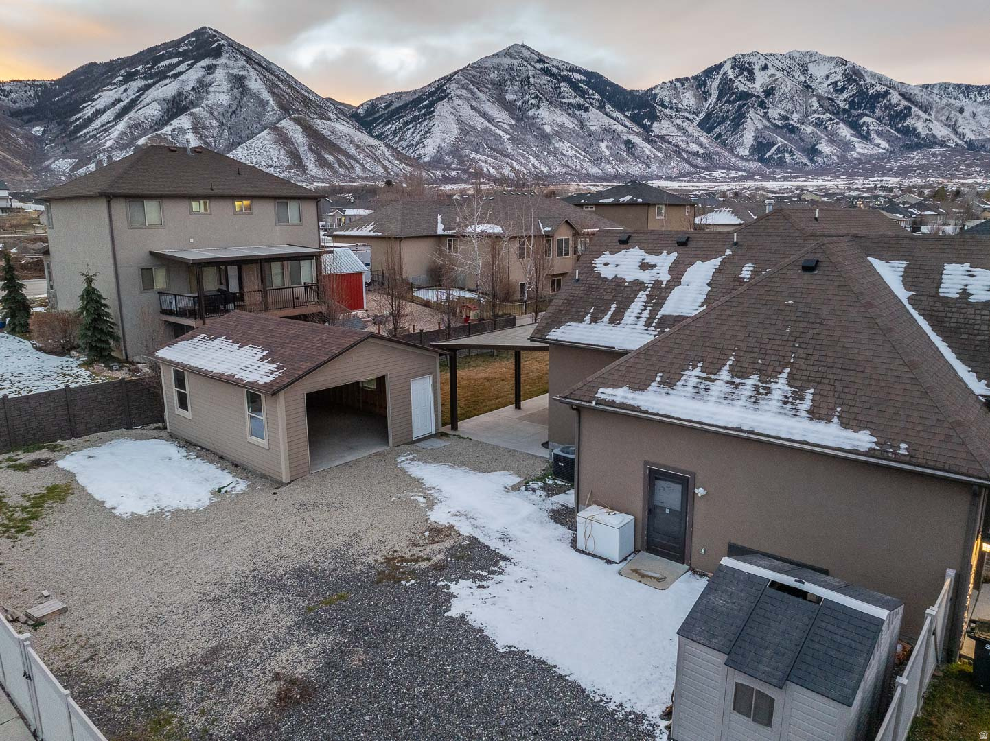 RANCH MEADOWS - Residential