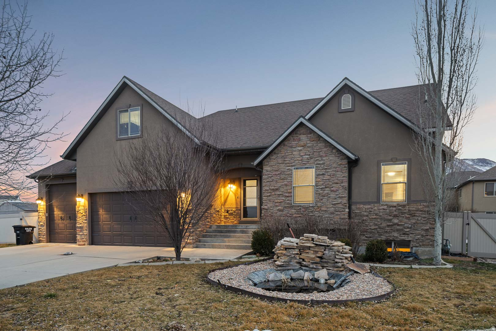 RANCH MEADOWS - Residential