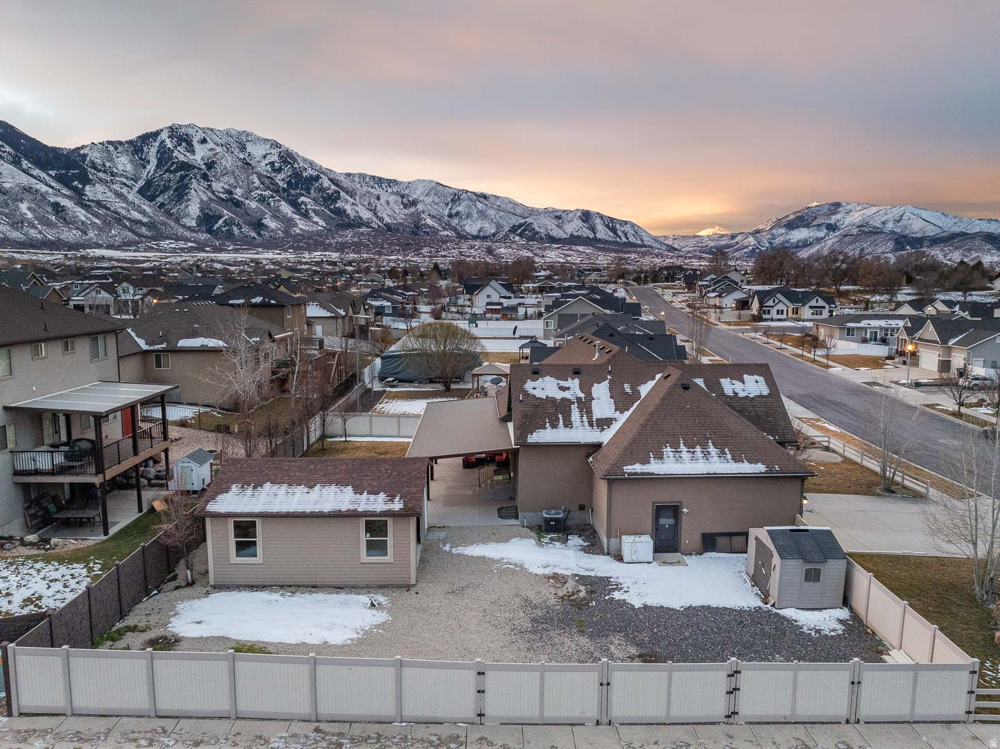 RANCH MEADOWS - Residential