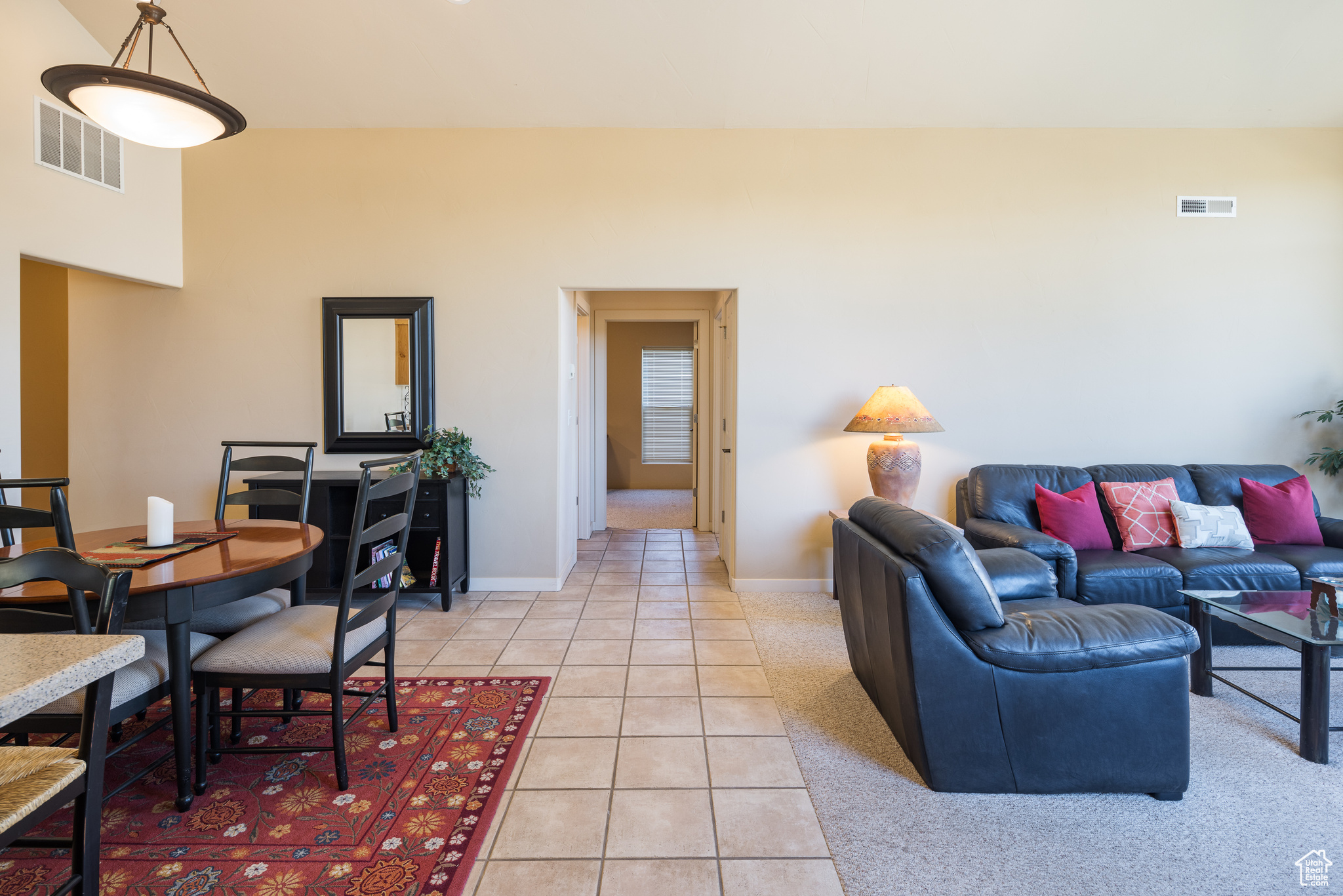 RIM VILLAGE TONWHOMES - Residential