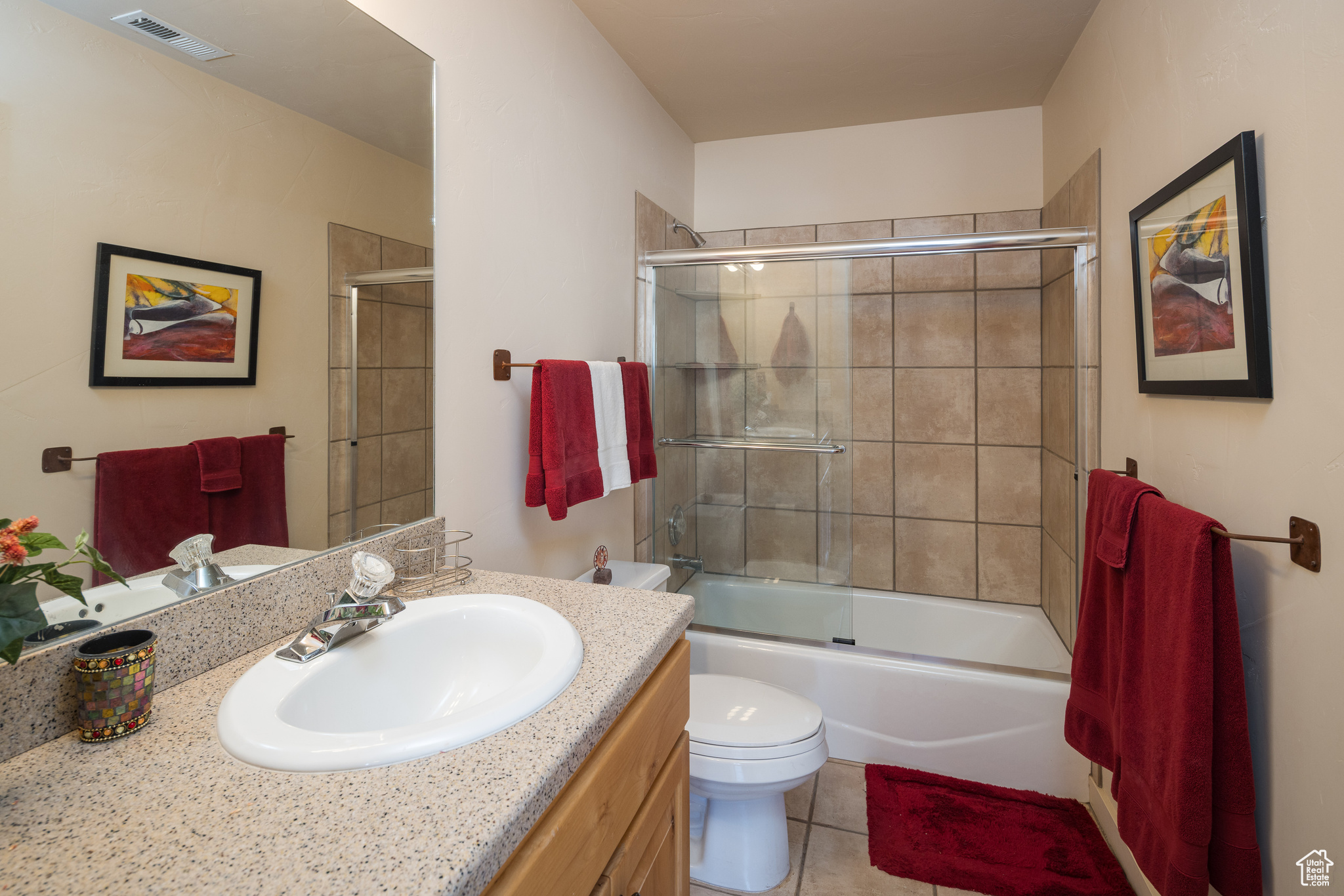 RIM VILLAGE TONWHOMES - Residential