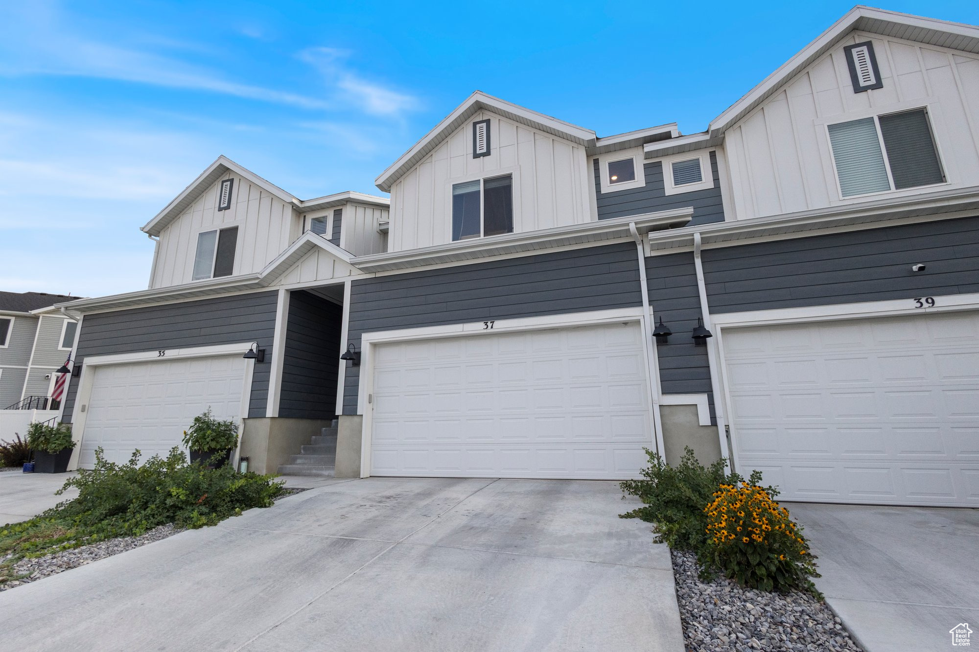 SUN SAGE MEADOWS SUBDIVISION - Residential